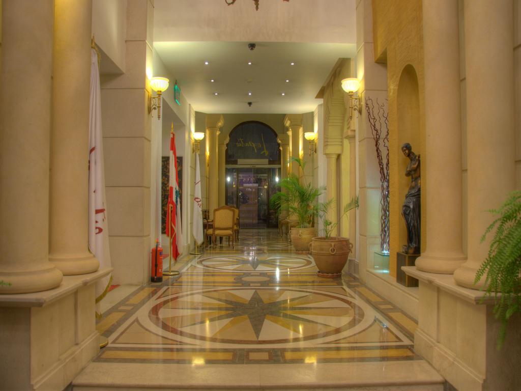 Le Patio Boutique Hotel Beirut Downtown Exterior foto